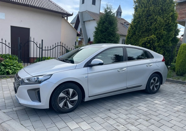Hyundai IONIQ cena 69900 przebieg: 78900, rok produkcji 2019 z Kielce małe 191
